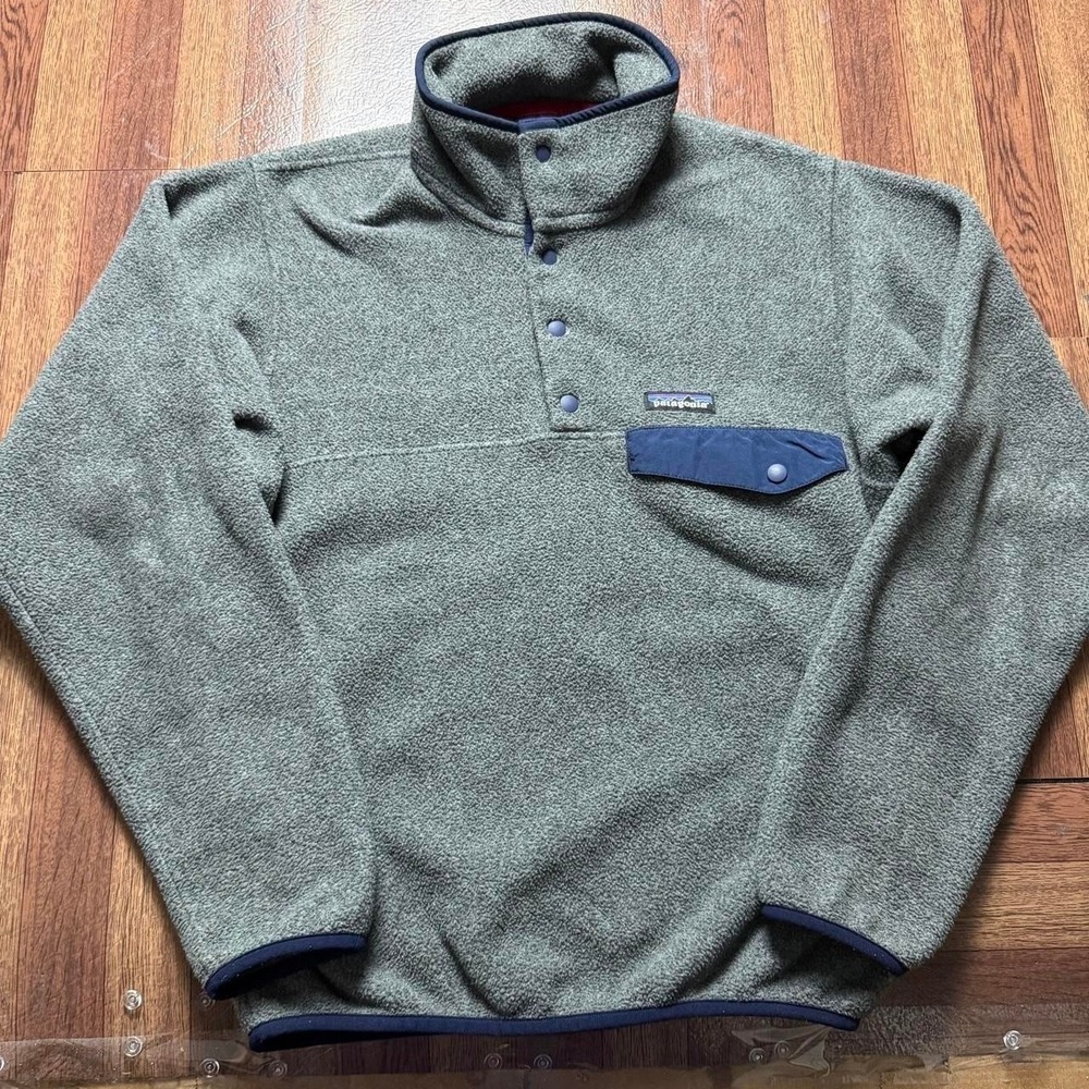 Patagonia Grey Synchilla Snap Fleece Sweatshirt Fits XS